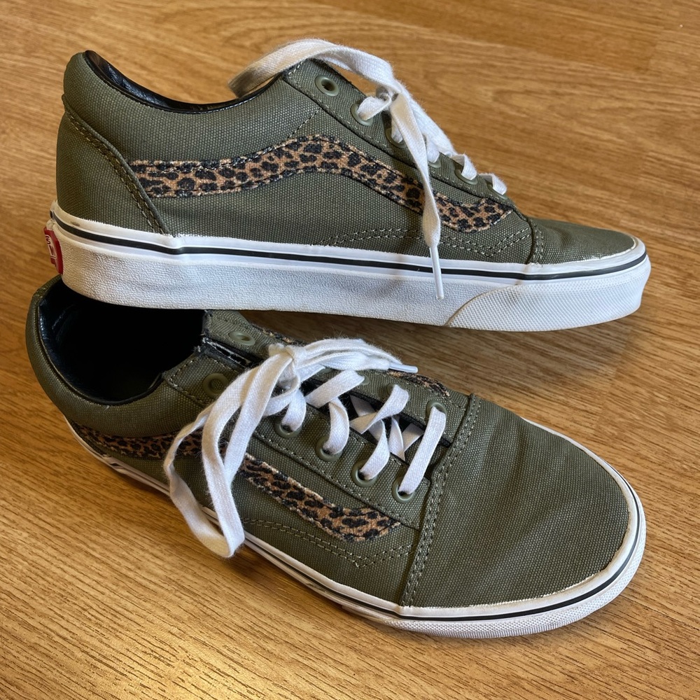 Women’s Vans sneakers size 7.5